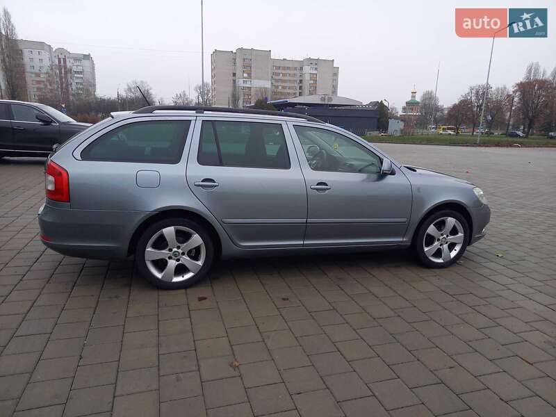 Универсал Skoda Octavia 2012 в Черкассах