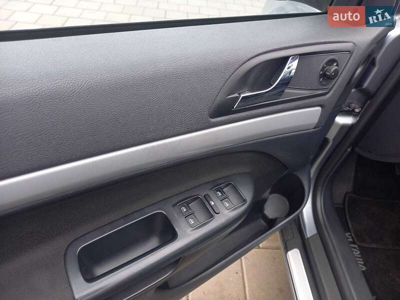 Универсал Skoda Octavia 2012 в Черкассах