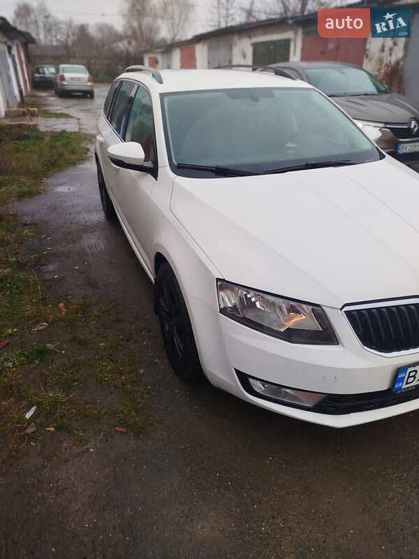 Універсал Skoda Octavia 2014 в Старокостянтинові
