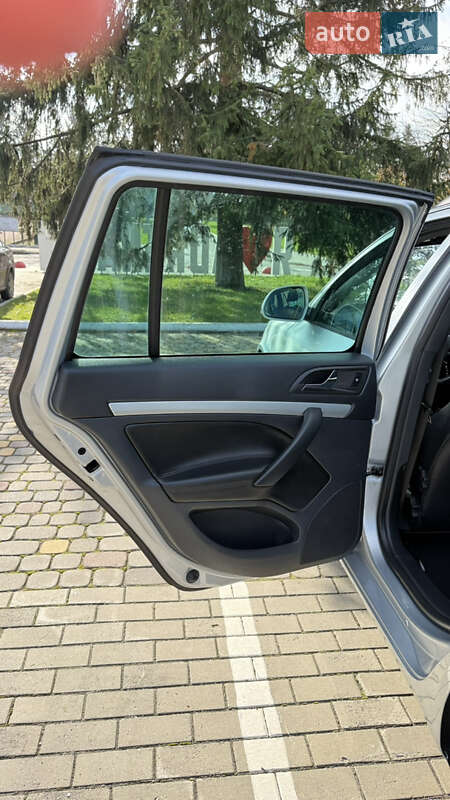 Универсал Skoda Octavia 2011 в Луцке фото 20 Универсал Skoda Octavia 2011 в Луцке