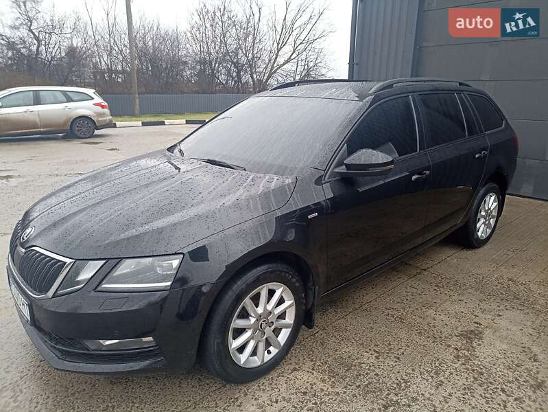 Универсал Skoda Octavia 2017 в Бердичеве фото 7 Универсал Skoda Octavia 2017 в Бердичеве