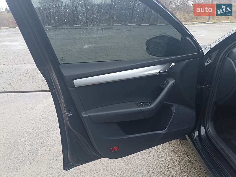 Универсал Skoda Octavia 2017 в Бердичеве фото 14 Универсал Skoda Octavia 2017 в Бердичеве