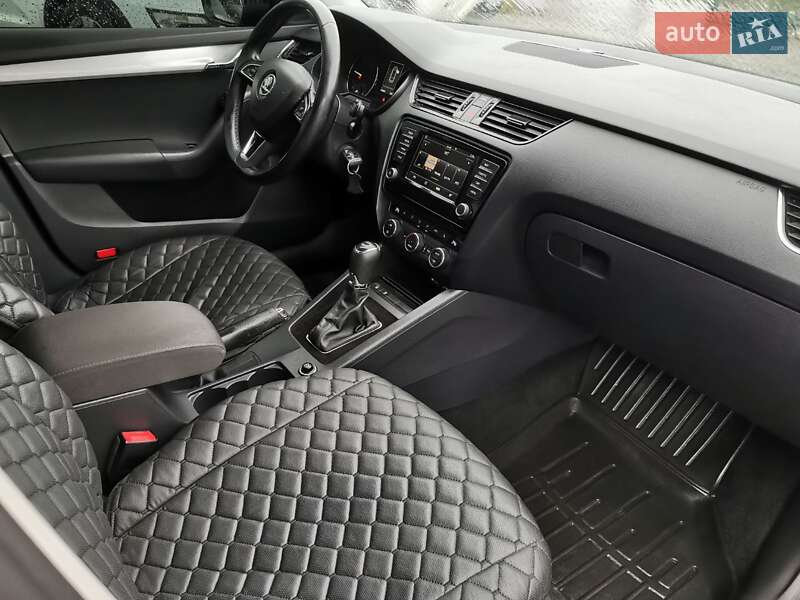 Универсал Skoda Octavia 2016 в Хмельницком