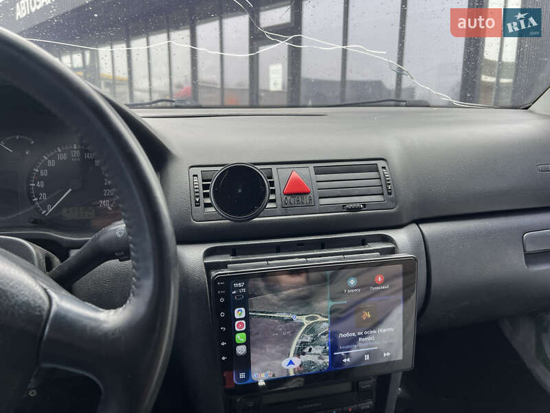 Лифтбек Skoda Octavia 2000 в Ярмолинцах