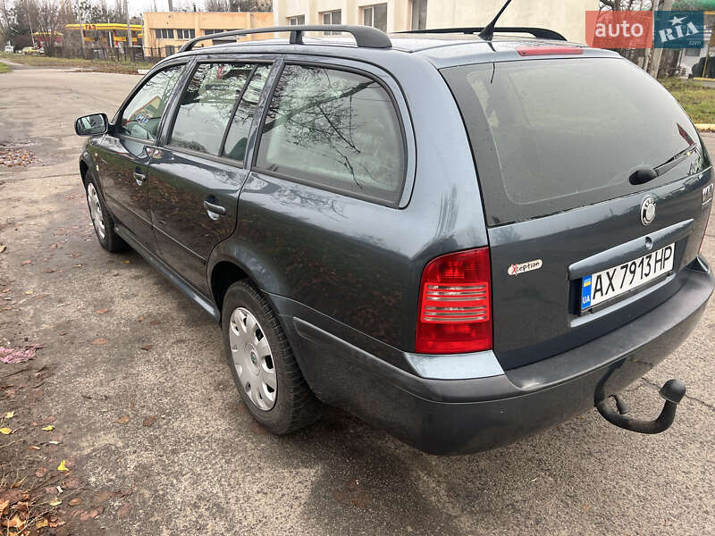 Универсал Skoda Octavia 2003 в Харькове