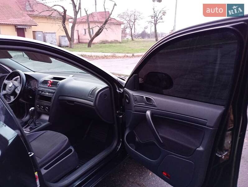 Универсал Skoda Octavia 2012 в Каменке фото 12 Универсал Skoda Octavia 2012 в Каменке