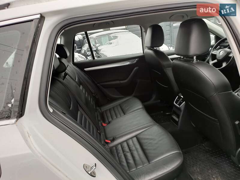 Универсал Skoda Octavia 2014 в Ровно фото 11 Универсал Skoda Octavia 2014 в Ровно