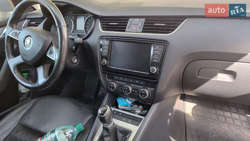Універсал Skoda Octavia 2014 в Кам'янському