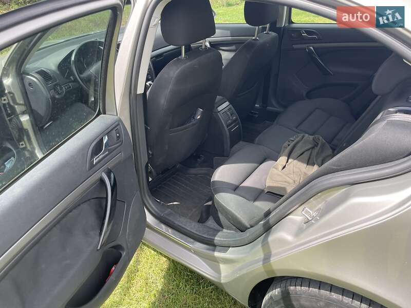 Ліфтбек Skoda Octavia 2006 в Хусті