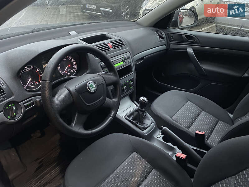 Універсал Skoda Octavia 2011 в Києві фото 35 Універсал Skoda Octavia 2011 в Києві