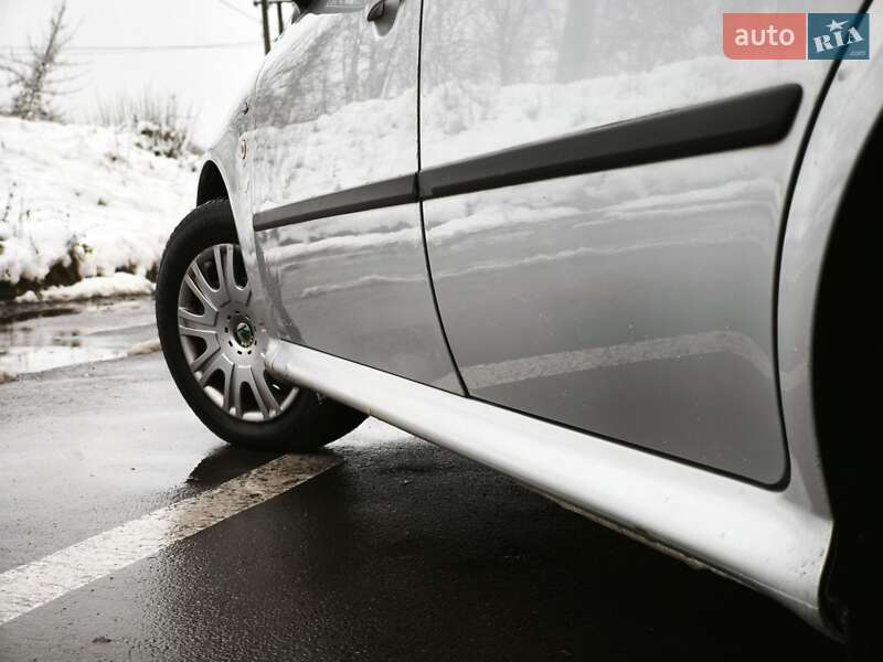 Универсал Skoda Octavia 2001 в Львове