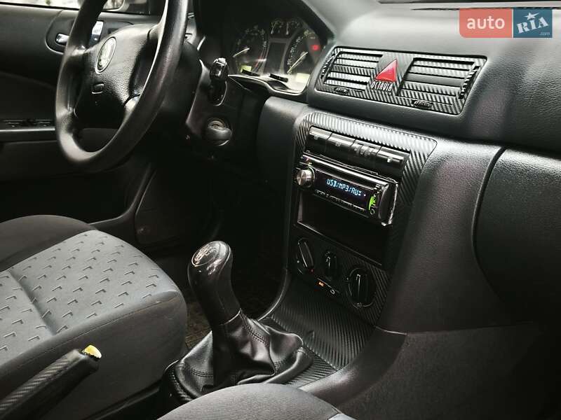 Универсал Skoda Octavia 2001 в Львове