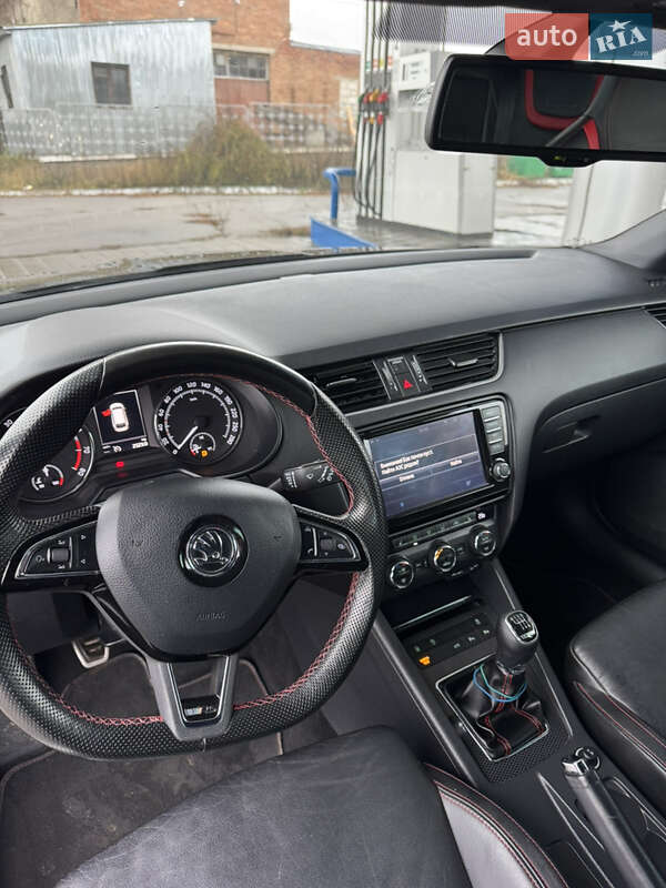 Универсал Skoda Octavia 2015 в Великой Багачке