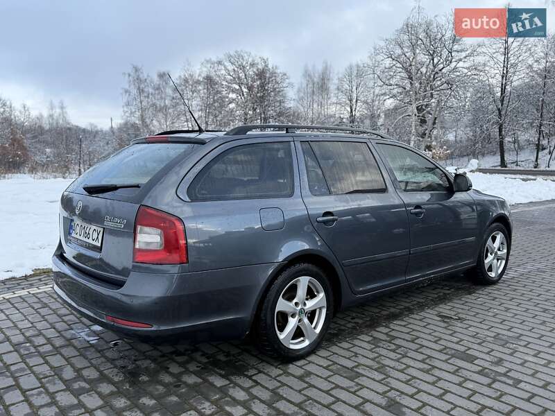 Універсал Skoda Octavia 2011 в Виноградові