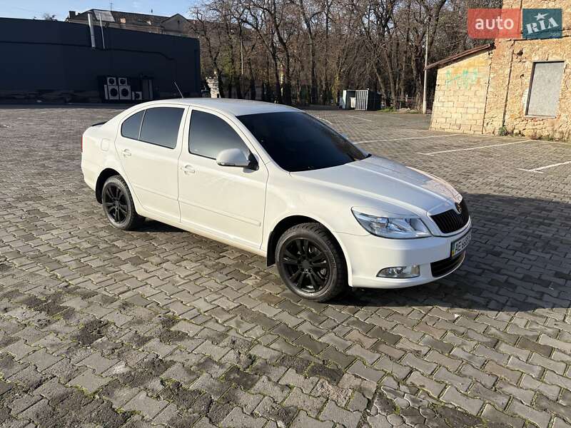 Ліфтбек Skoda Octavia 2011 в Кривому Розі