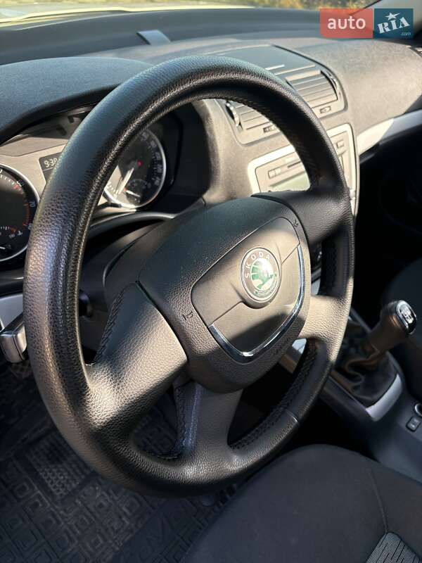 Ліфтбек Skoda Octavia 2011 в Кривому Розі