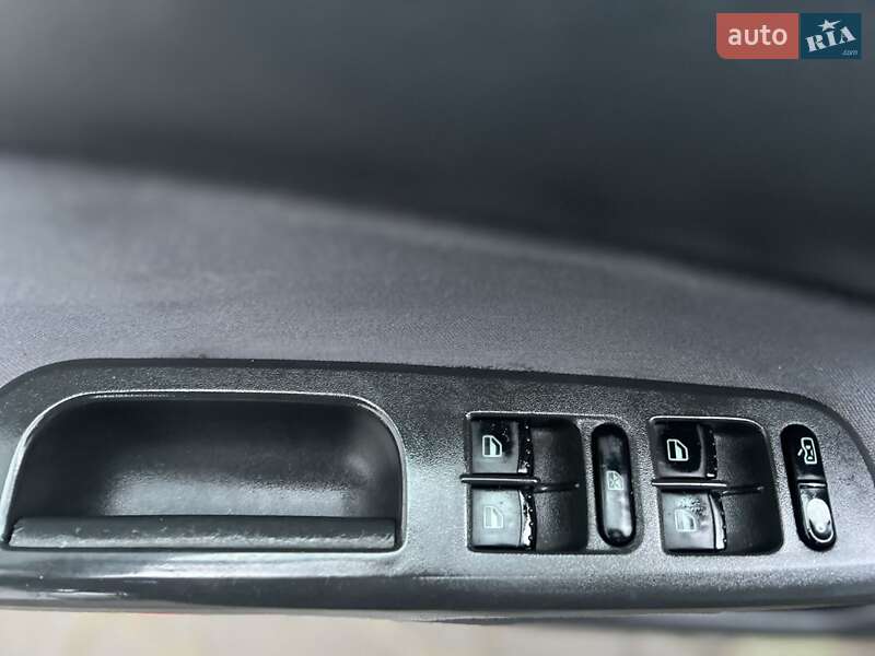 Універсал Skoda Octavia 2004 в Тернополі