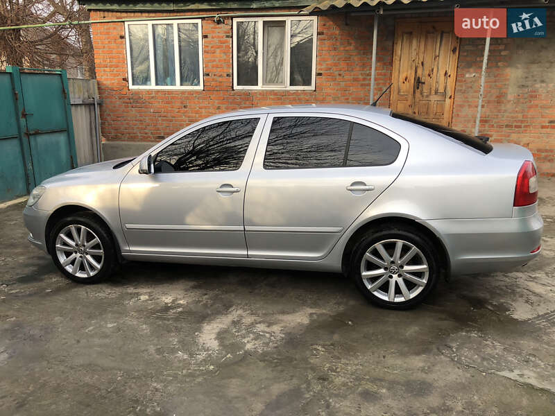 Ліфтбек Skoda Octavia 2011 в Богодухіву