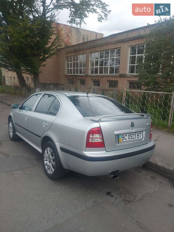 Ліфтбек Skoda Octavia 2009 в Дрогобичі