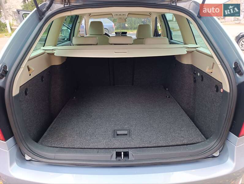 Универсал Skoda Octavia 2009 в Дубно