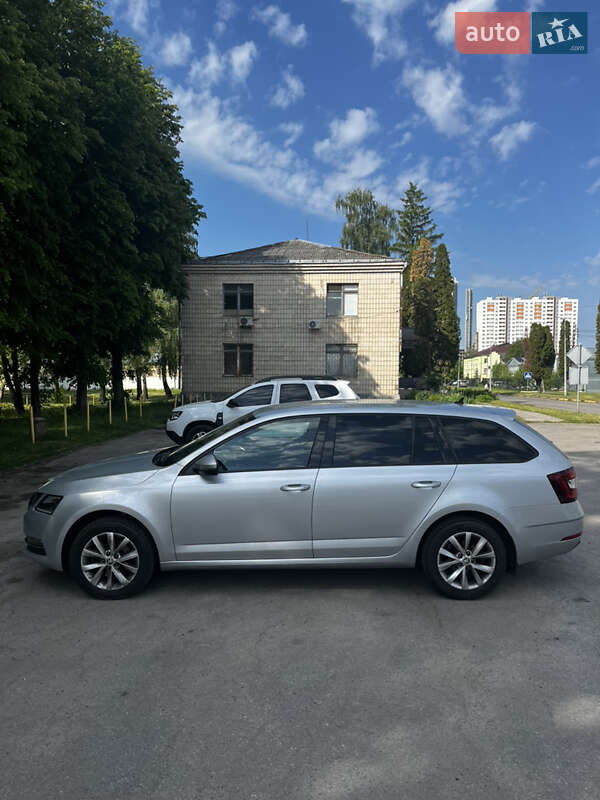 Универсал Skoda Octavia 2019 в Киеве фото 3 Универсал Skoda Octavia 2019 в Киеве