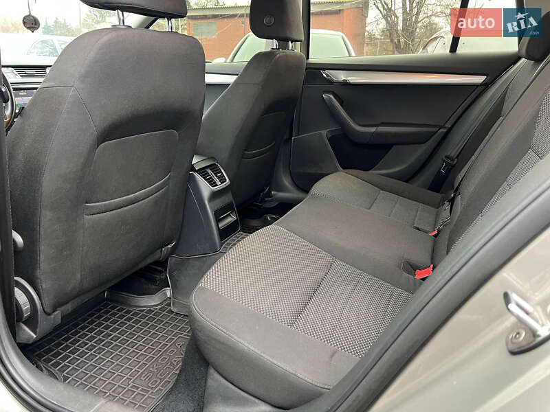 Універсал Skoda Octavia 2014 в Полтаві