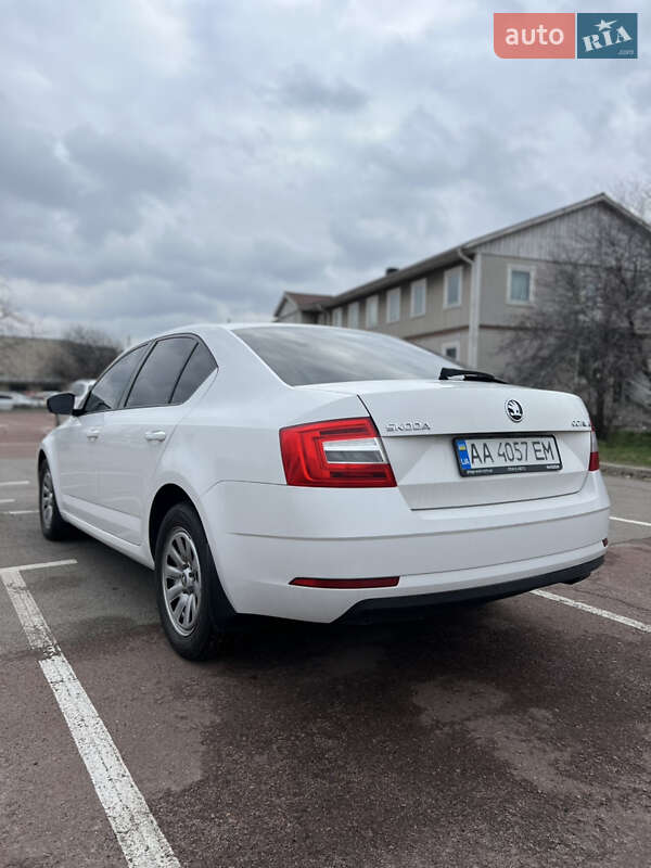 Лифтбек Skoda Octavia 2018 в Киеве