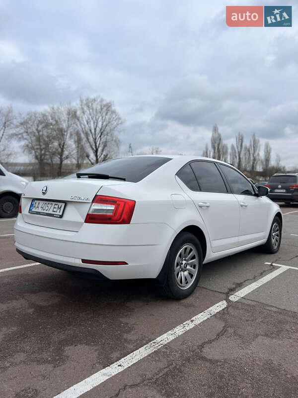 Лифтбек Skoda Octavia 2018 в Киеве