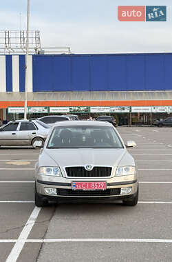 Лифтбек Skoda Octavia 2006 в Одессе