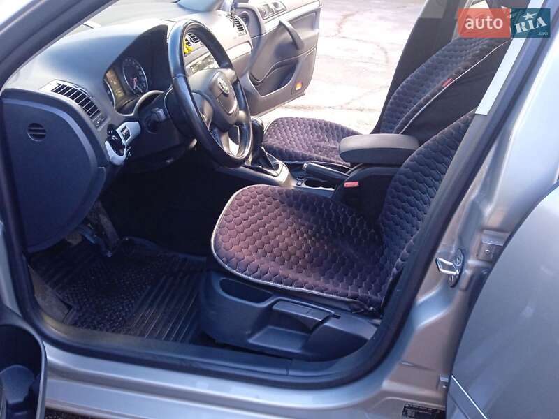 Ліфтбек Skoda Octavia 2011 в Ніжині