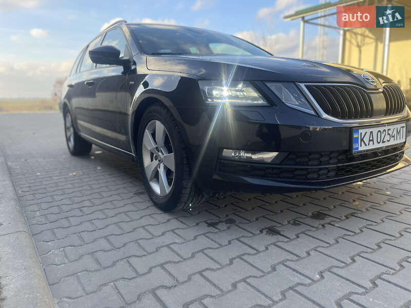 Універсал Skoda Octavia 2018 в Луцьку