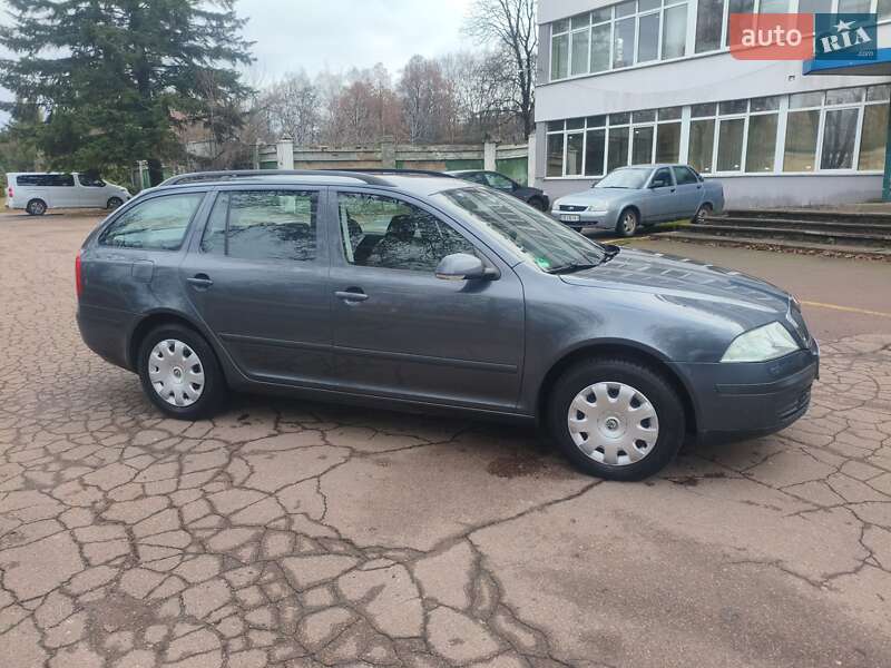 Универсал Skoda Octavia 2007 в Чернигове