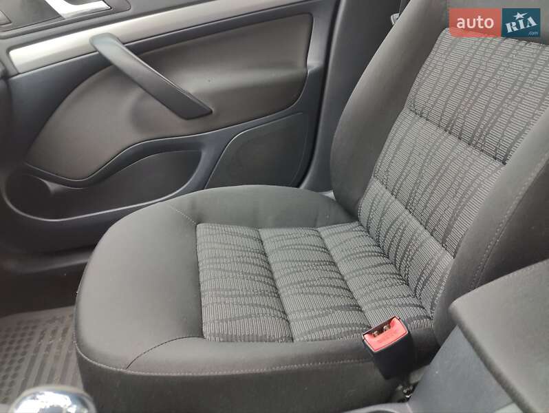 Универсал Skoda Octavia 2010 в Киеве фото 19 Универсал Skoda Octavia 2010 в Киеве