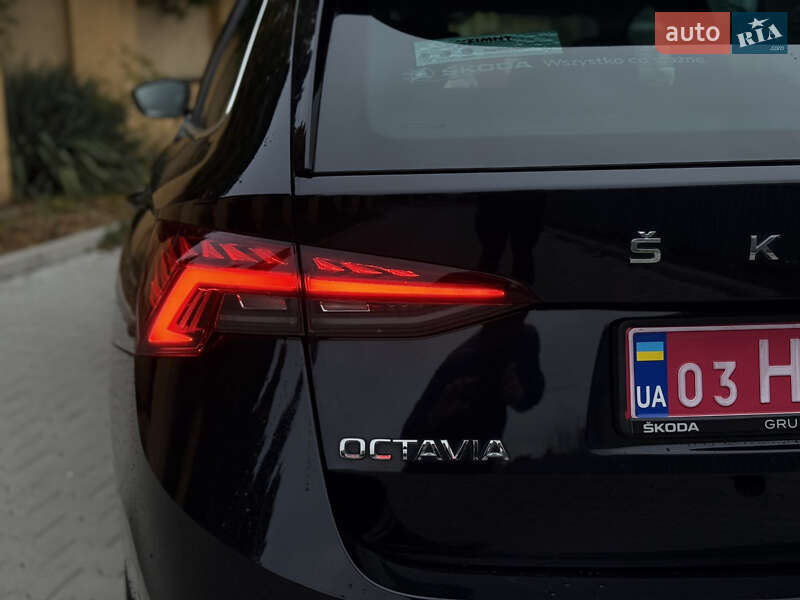 Универсал Skoda Octavia 2020 в Ужгороде
