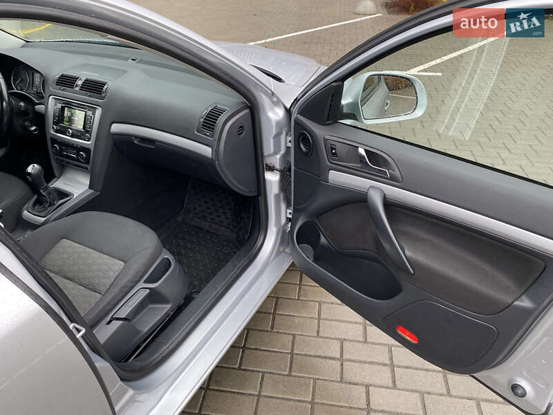 Універсал Skoda Octavia 2013 в Хмельницькому