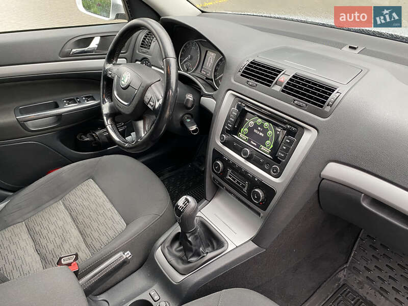 Універсал Skoda Octavia 2013 в Хмельницькому