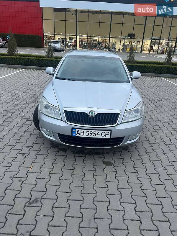 Універсал Skoda Octavia 2011 в Вінниці