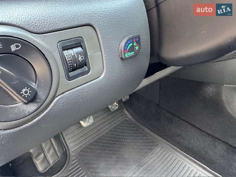 Лифтбек Skoda Octavia 2010 в Киеве фото 7 Лифтбек Skoda Octavia 2010 в Киеве