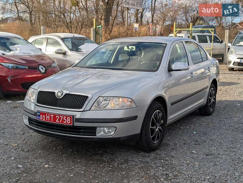 Ліфтбек Skoda Octavia 2008 в Рівному фото 2 Ліфтбек Skoda Octavia 2008 в Рівному