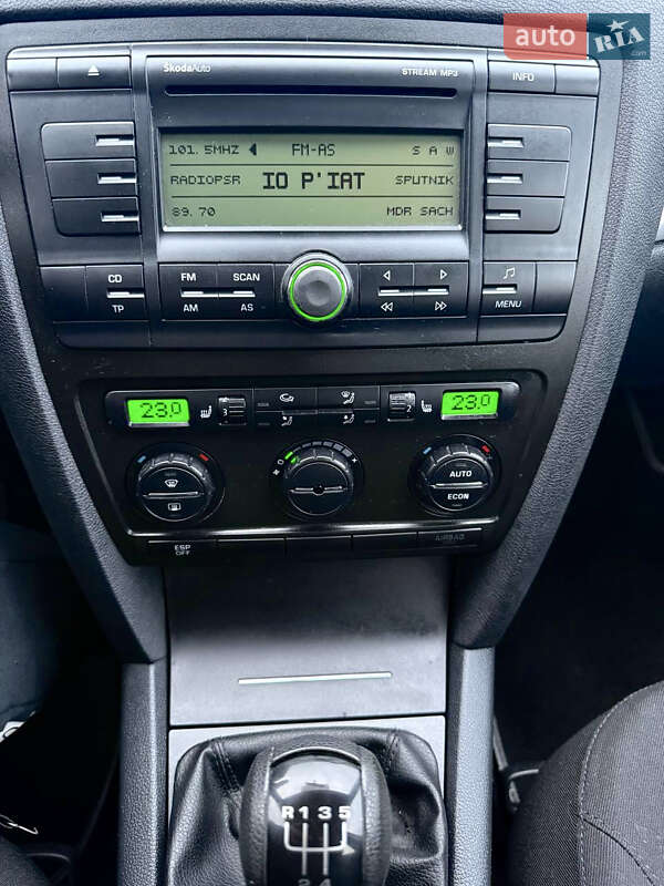 Лифтбек Skoda Octavia 2007 в Днепре