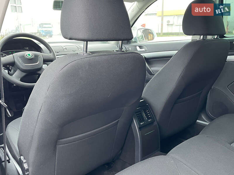 Універсал Skoda Octavia 2010 в Вінниці