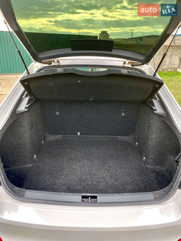 Лифтбек Skoda Octavia 2016 в Новом Буге