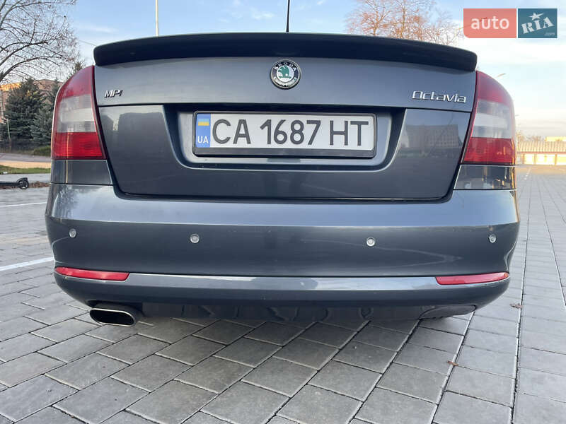 Лифтбек Skoda Octavia 2011 в Черкассах