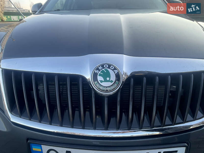 Лифтбек Skoda Octavia 2011 в Черкассах
