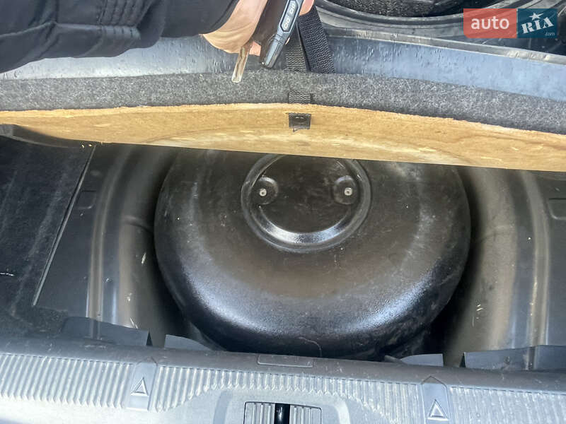 Лифтбек Skoda Octavia 2011 в Черкассах