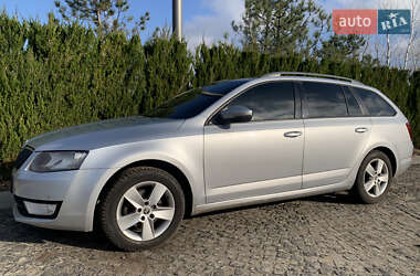 Універсал Skoda Octavia 2013 в Дніпрі