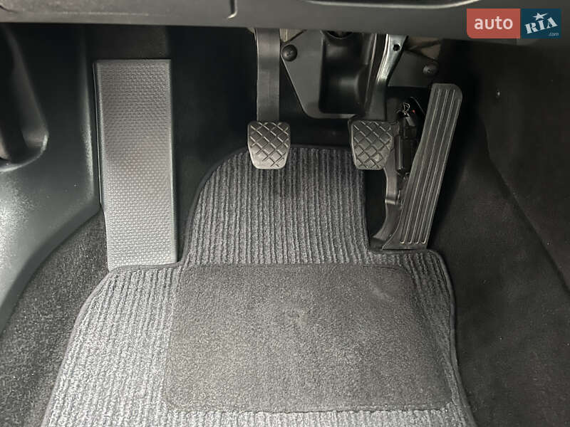 Универсал Skoda Octavia 2010 в Лубнах фото 44 Универсал Skoda Octavia 2010 в Лубнах