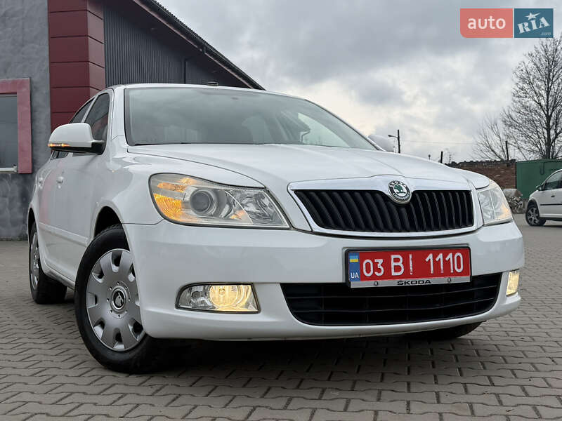 Ліфтбек Skoda Octavia 2009 в Лубнах