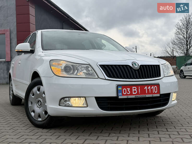 Ліфтбек Skoda Octavia 2009 в Лубнах