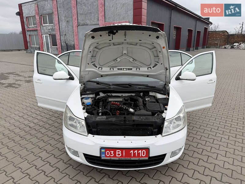 Ліфтбек Skoda Octavia 2009 в Лубнах